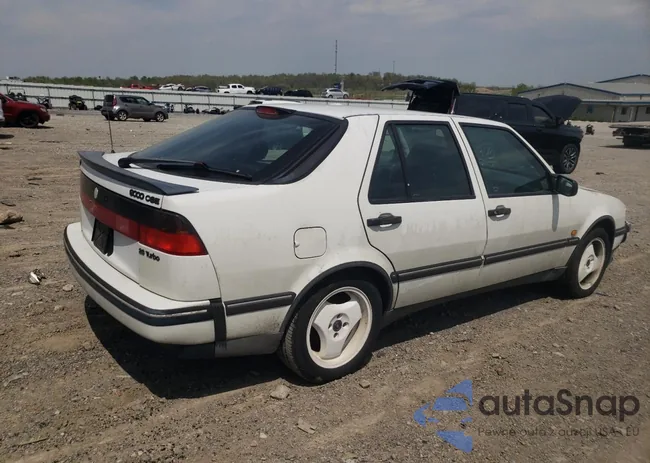 YS3CF68M5W1000335: 52372375