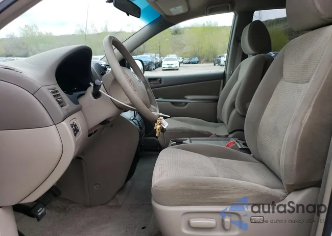 5TDKK4CC3AS309881: 55334695