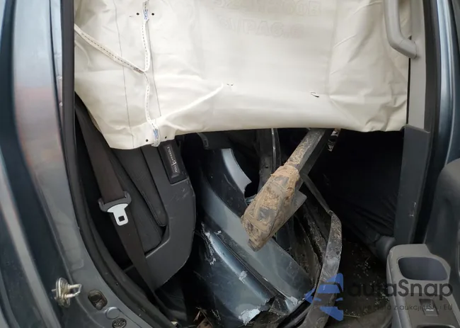 2HJYK16226H550053: 53829455