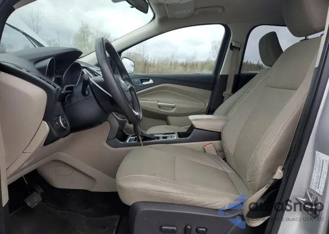 1FMCU9GD0JUA25579: 51629605