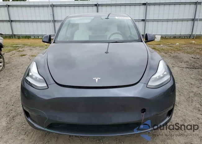 5YJYGDEE8MF139620: 53564535