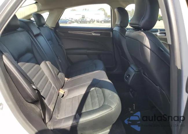 3FA6P0LU4HR408894: 54042065