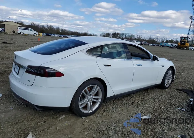 5YJSA1H1XEFP55657: 53405785