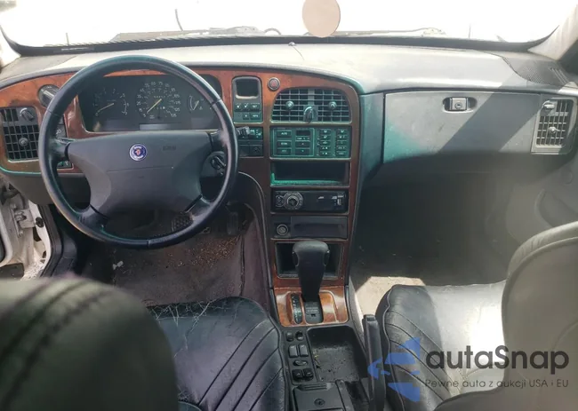 YS3CF68M5W1000335: 52372375