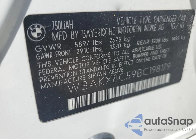 WBAKX8C59BC198179: 52796825