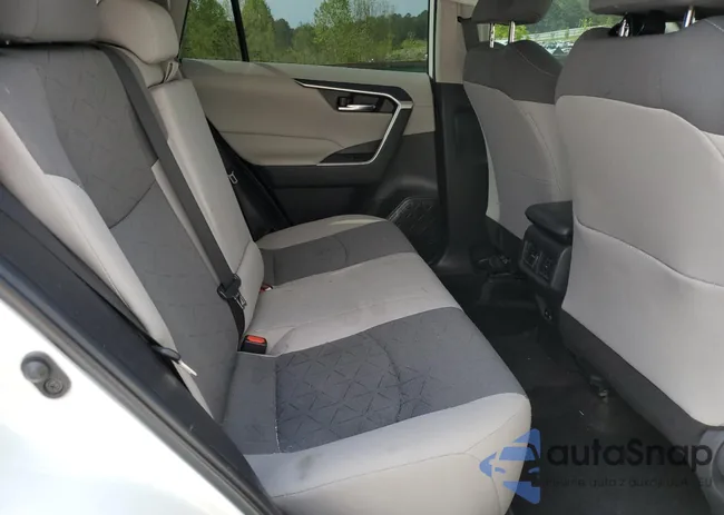 2T3W1RFV3PC216298: 52499685