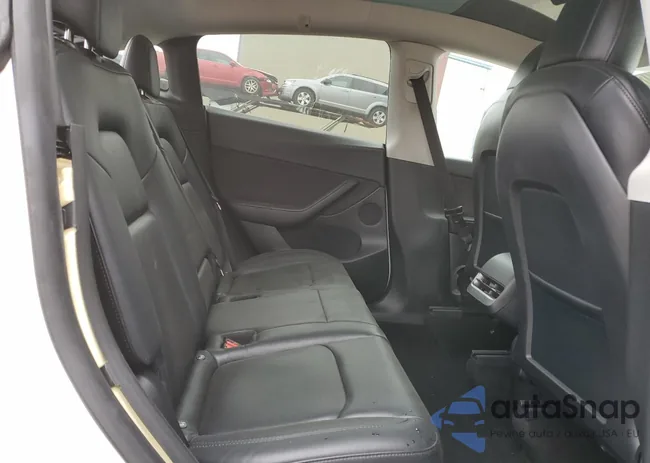 7SAYGDEE1NF386885: 51840125