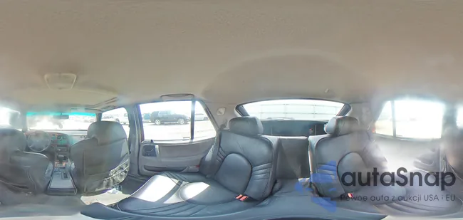 YS3CF68M5W1000335: 52372375