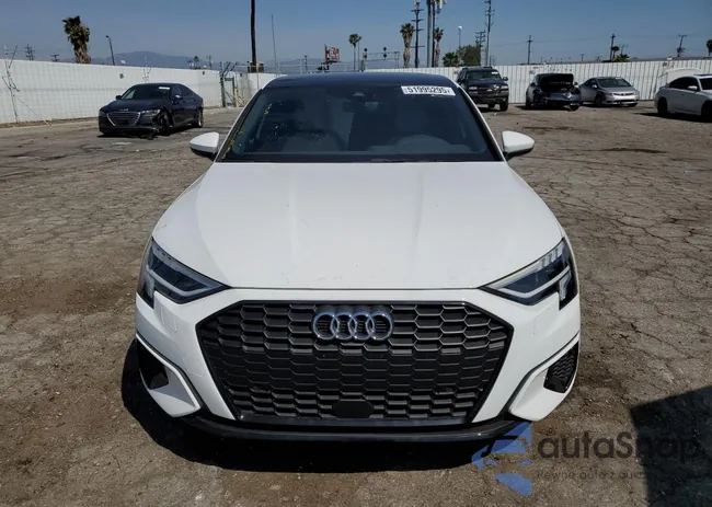 WAUAUDGYXPA089475: 51995295