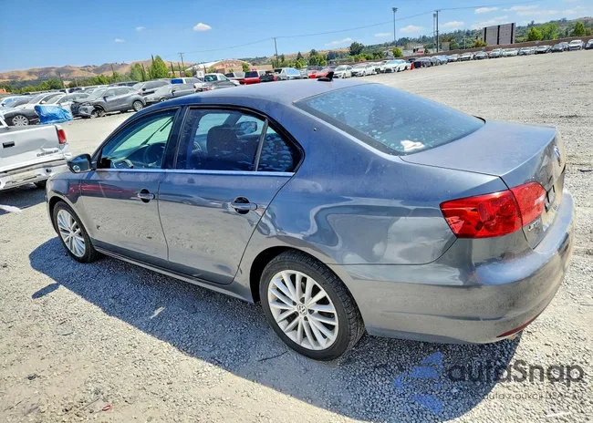 3VWLL7AJ1DM405286: 50814426