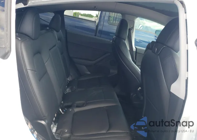 5YJYGDEE6MF087033: 53946024