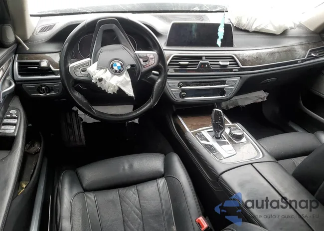 WBA7F2C57GG419798: 82928514