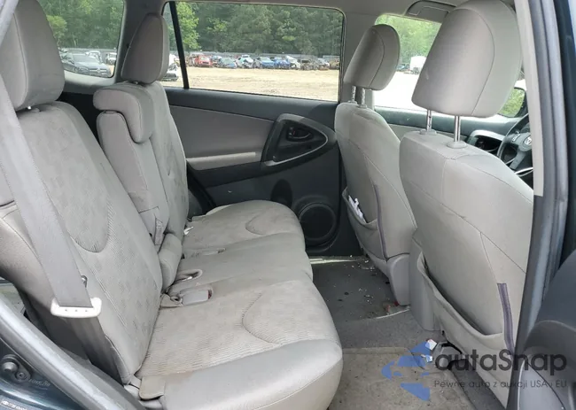 2T3BF4DV4CW215448: 57019605