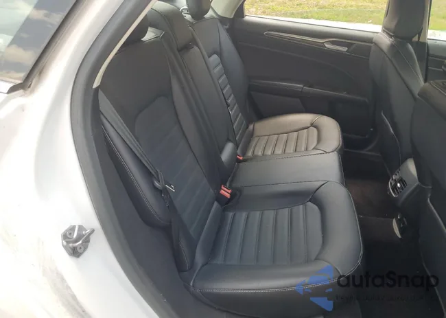 3FA6P0LU5HR359544: 56525335