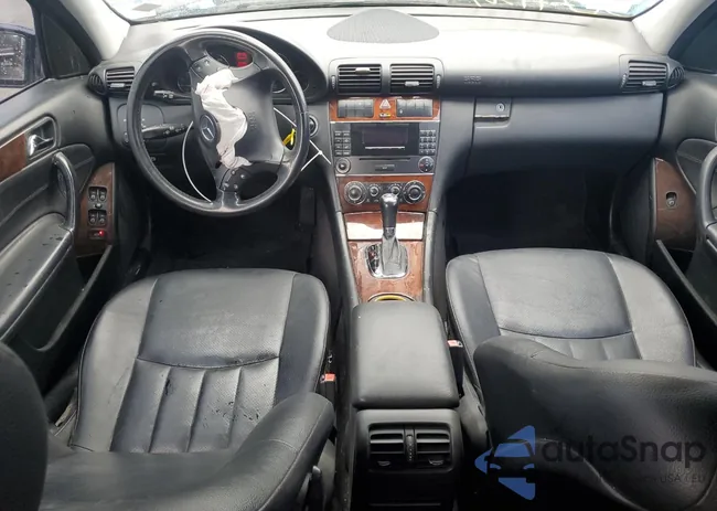 WDBRF54H16A835268: 49882255