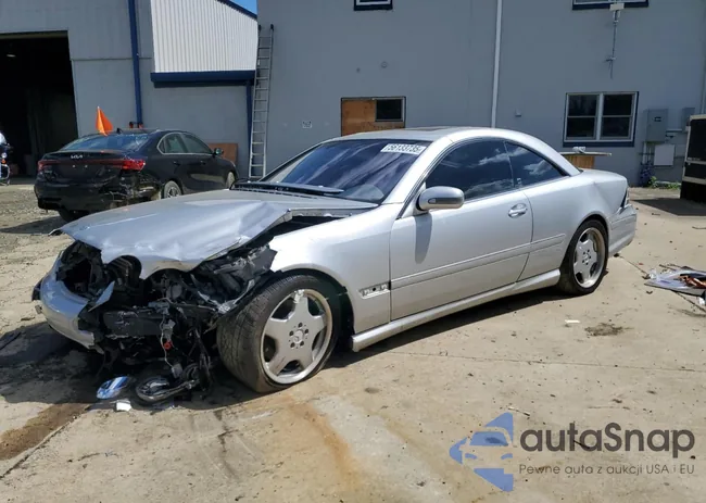 WDBPJ75J21A015602: 56133735