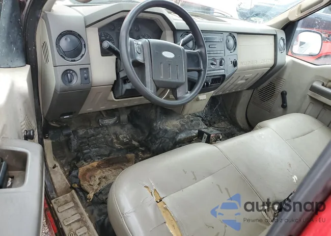 1FTNF205X8EC31496: 56753985