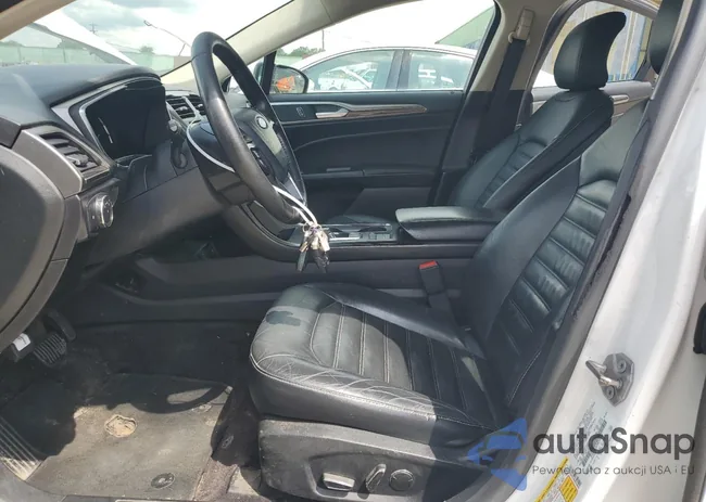 3FA6P0LU6HR359648: 55084895