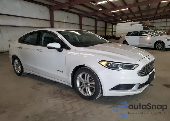 3FA6P0LU1JR129943: 55084735