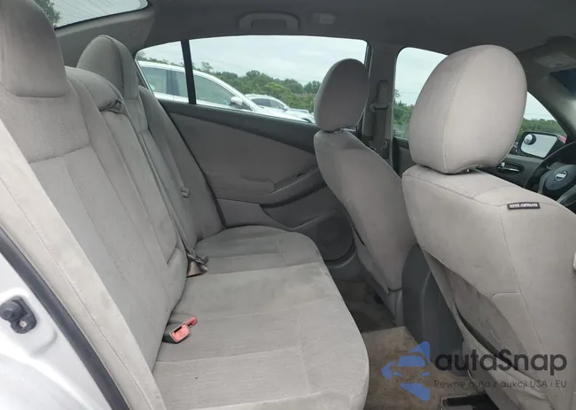 1N4AL2AP4BN426546: 59043355