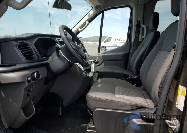 1FBAX2C87RKA89021: 54859575