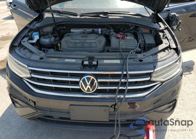 3VVMB7AX7PM037975: 56394615