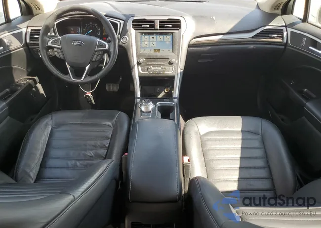 3FA6P0LU8HR359621: 55083785