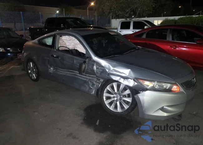 1HGCS22829A005778: 58873985