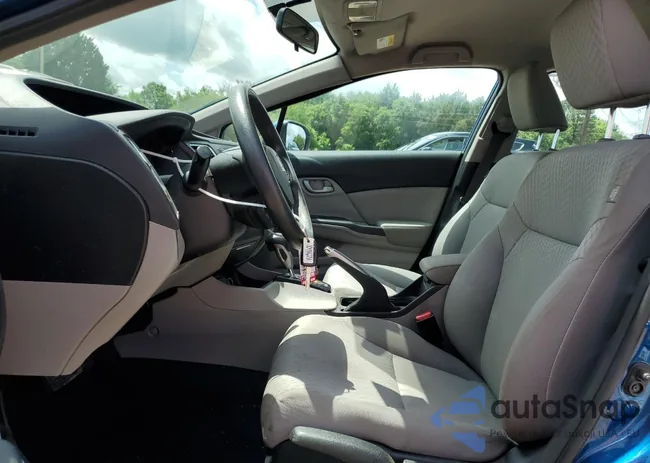 2HGFB2F52FH563348: 56727375