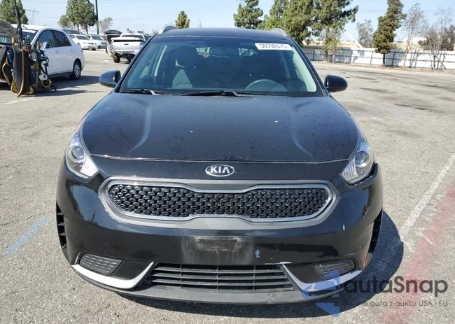 KNDCB3LC7K5301045: 56592075