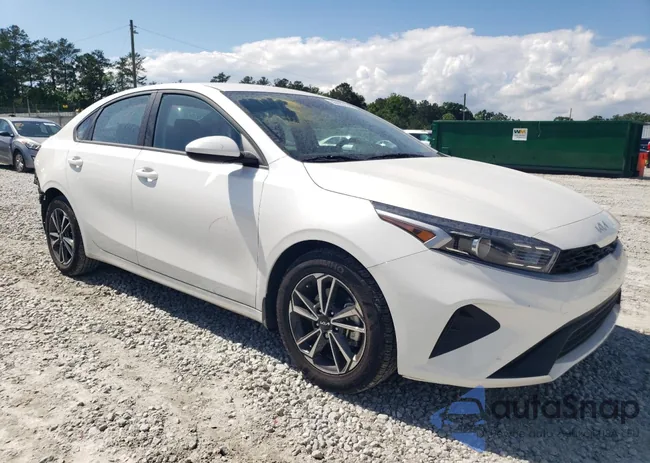 3KPF24AD0PE694591: 56699755