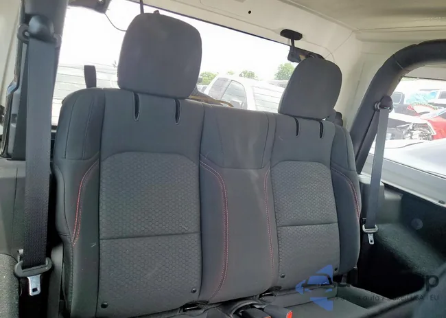 1C4HJXCG3LW212460: 57546715