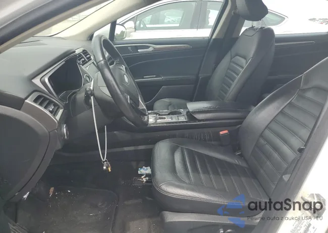 3FA6P0LU7JR129929: 54031485