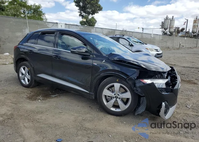 WA1KUBFZ4RP074857: 61174395