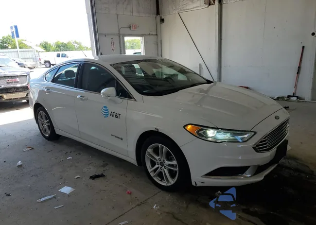 3FA6P0LU2JR118689: 54033335