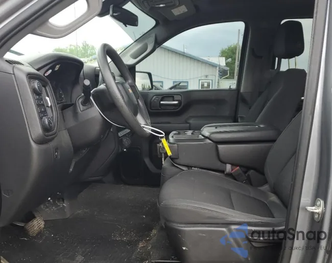 3GCPYBEK0LG142118: 58629295