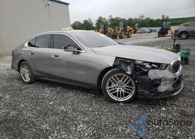 WBA53FJ09RCS08708: 58371385