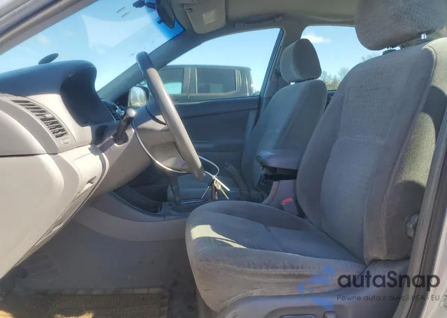 4T1BE32K52U616276: 57728545