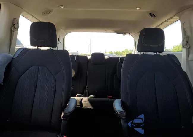 2C4RC1FG9JR103322: 58012055