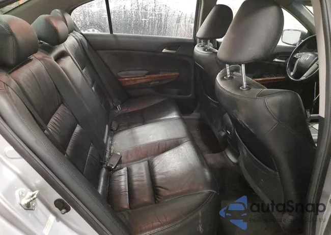 1HGCP2F89BA053490: 57043305