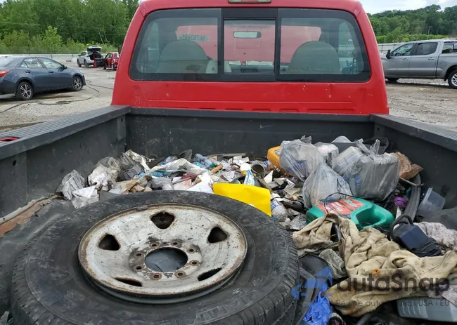 1FTNF205X8EC31496: 56753985