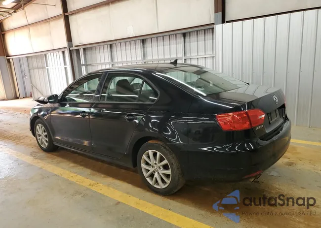 3VWDP7AJ1CM109093: 64174125