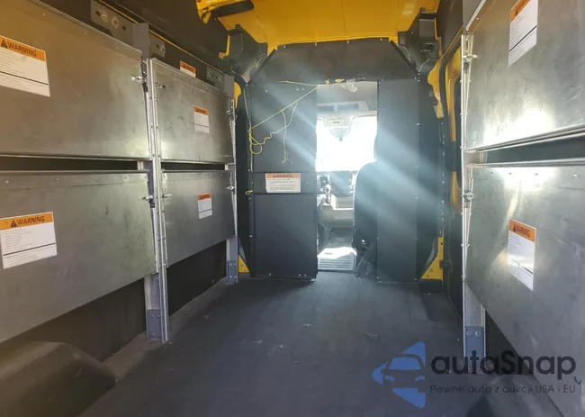 1FTBR1X87PKA73817: 60380665