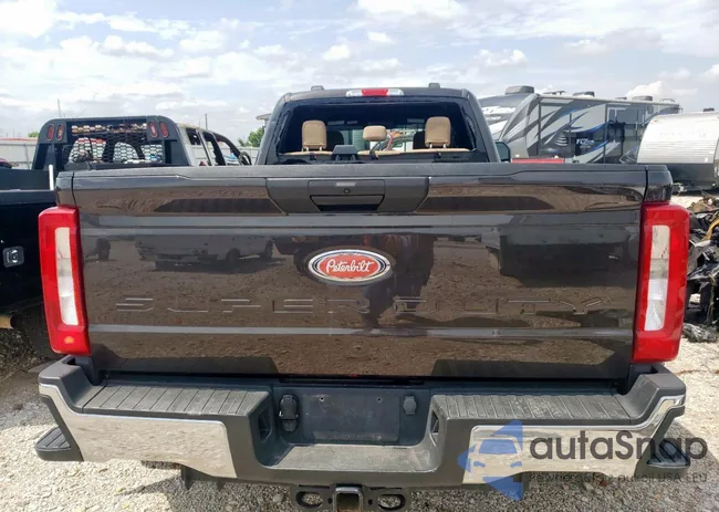 1FT8W3DM4REC62569: 58057795