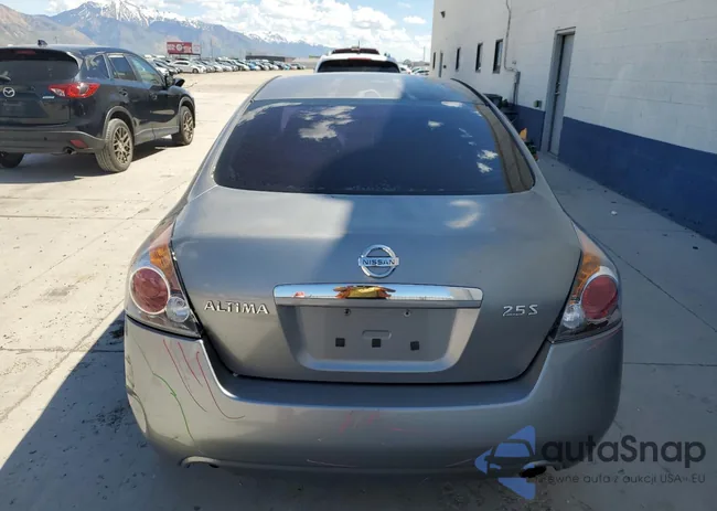 1N4AL21E99N504005: 56112755