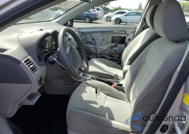 2T1BU4EE6AC501376: 57470705