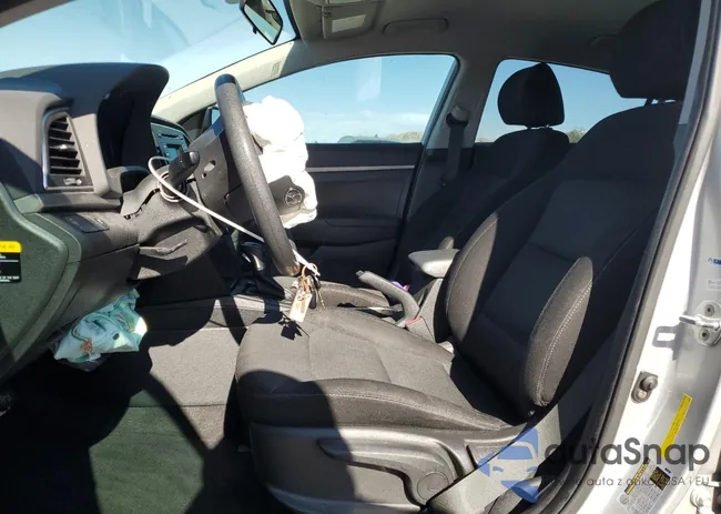 KMHD74LF4JU609439: 55700925