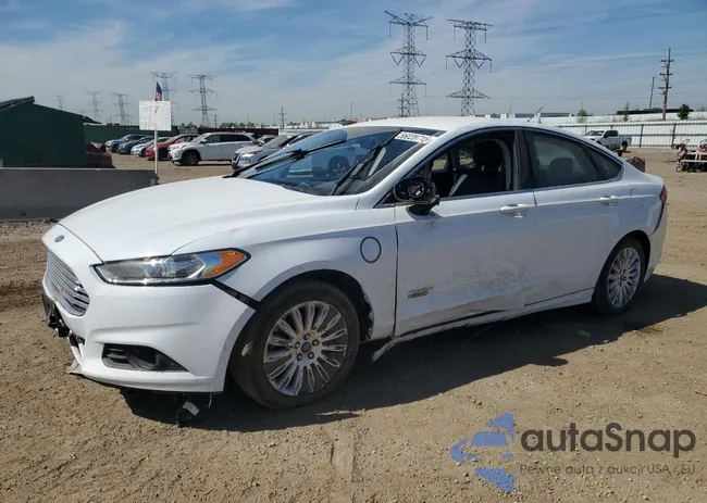 3FA6P0PU8ER295571: 56028715