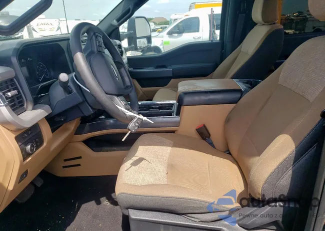 1FT8W3DM4REC62569: 58057795