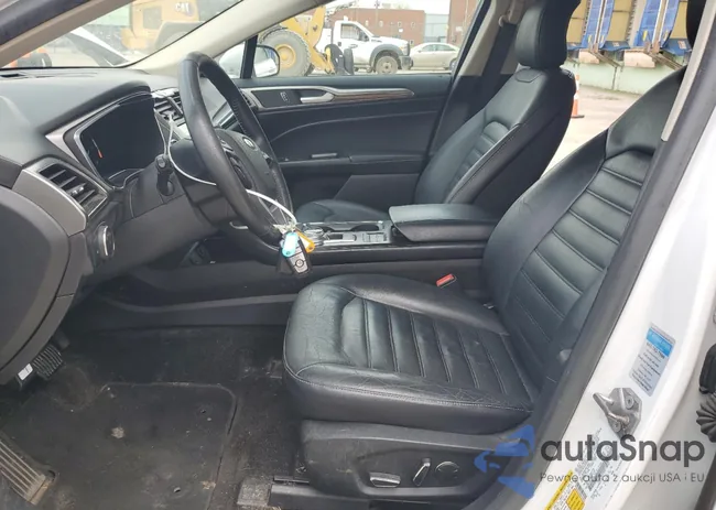 3FA6P0LU9JR118852: 55084995